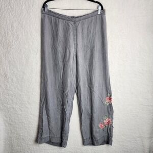 Soft Surroundings Gray Floral Embroidered Wide Leg Crop Pants Womens Large L